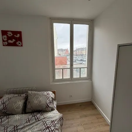 شقة Cosy Neuf Avec Vue Sur La Place