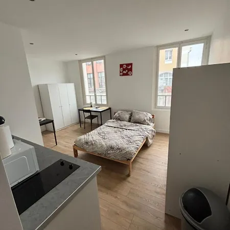 شقة Cosy Neuf Avec Vue Sur La Place